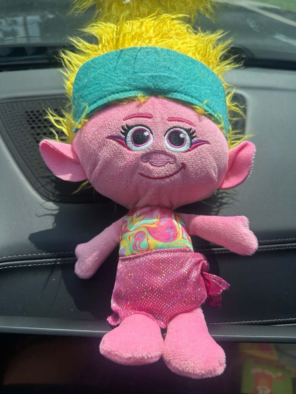 DreamWorks Trolls Band Together Large Viva Plush